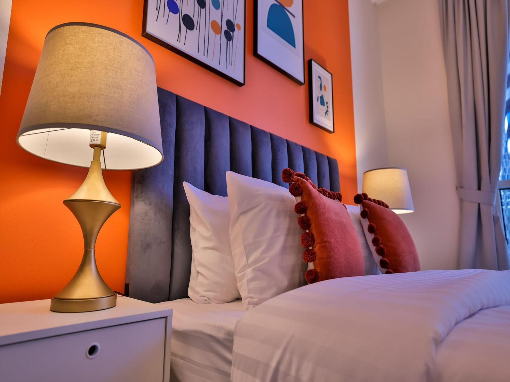Luxe Apartments Near Dubai Mall Burj Khalifa Pool Gym Parking Bagian luar foto