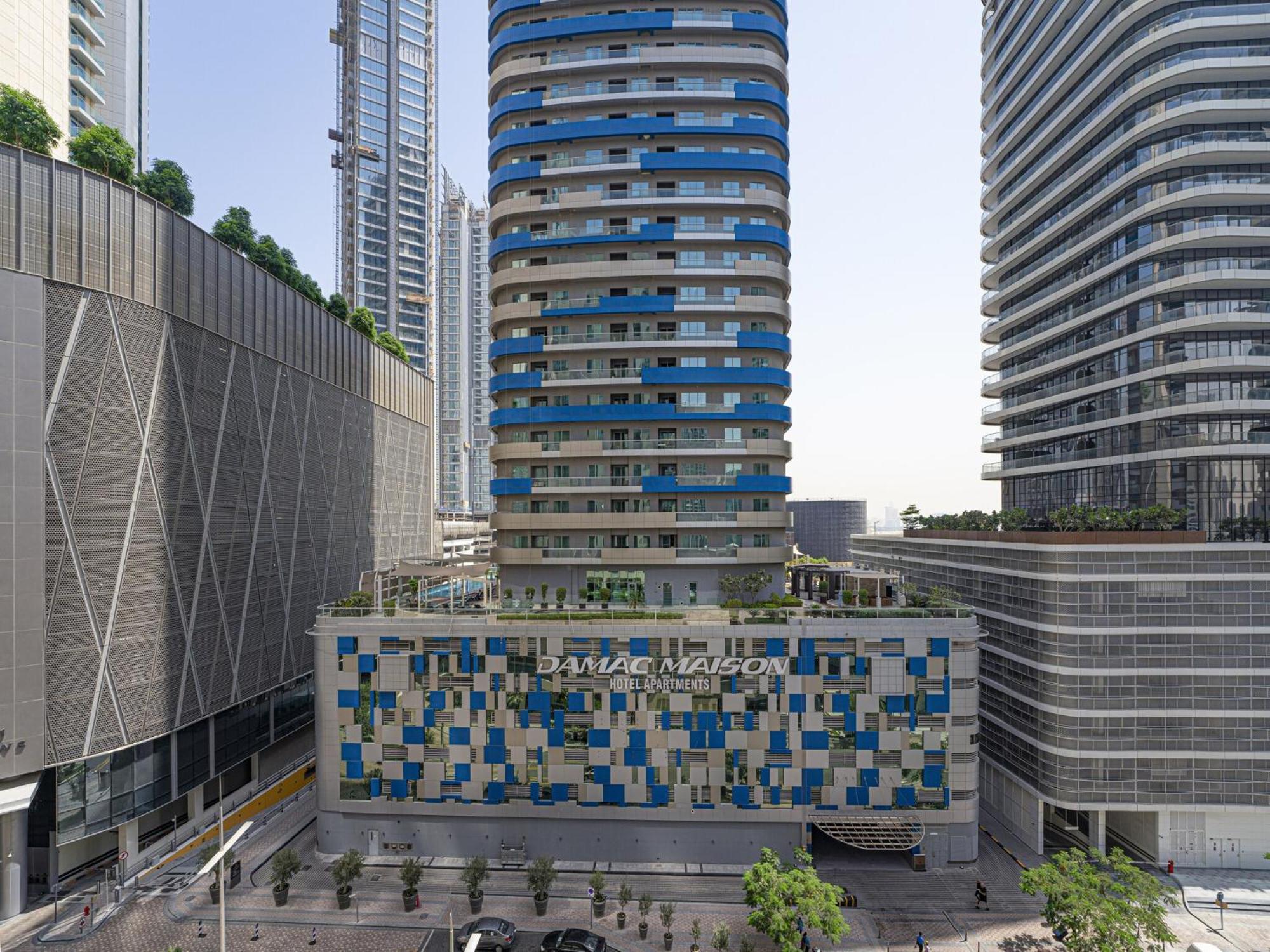 Luxe Apartments Near Dubai Mall Burj Khalifa Pool Gym Parking Bagian luar foto